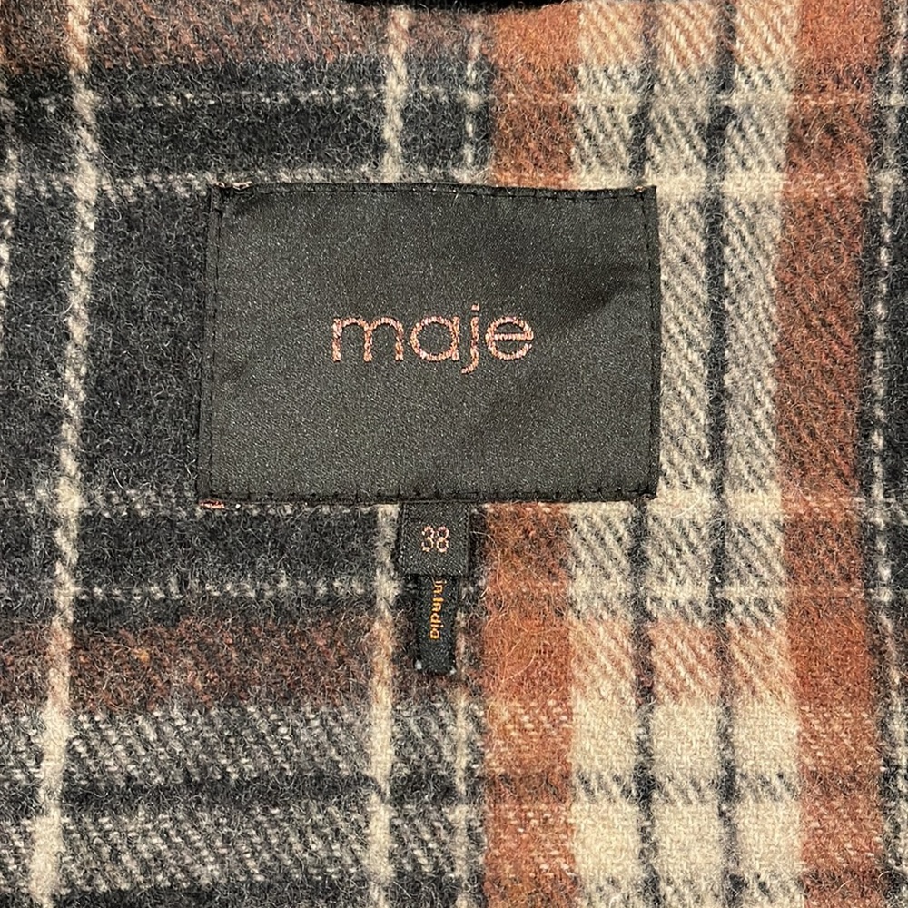 Super gorgeous Maje leather sleeve bomber! - Picture 5 of 5